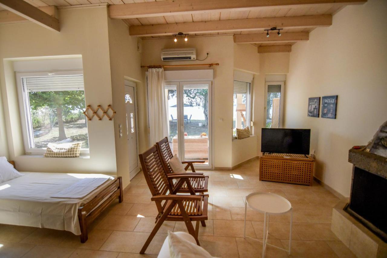 Kiani Akti Villas Preveza Exterior photo